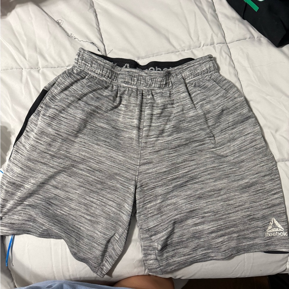 Reebok Gray Athletic Shorts Lightweight Elastic Waist
